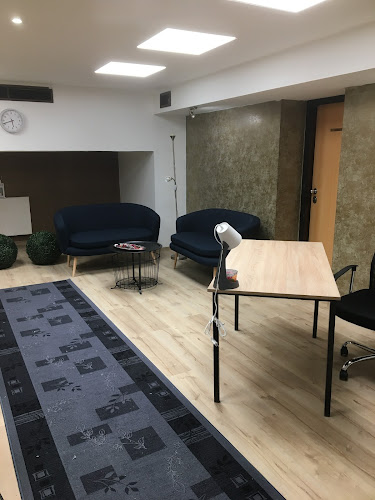 Belvárosi Lipóti Pékség És Kávézó - Vendéglátás