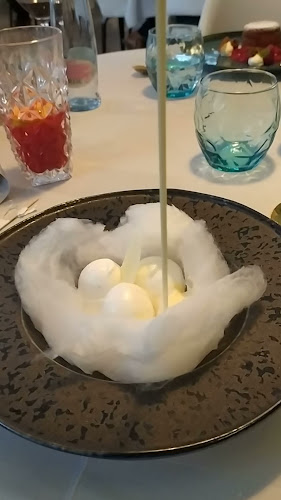 Opinii despre Bobo Restaurant în Budapest - Vendéglátás