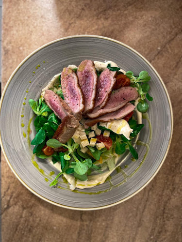 Stop Cafe & Restaurant - Szabadbattyán