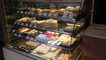 Főnix Cukrászda - Maróti Cukrászat