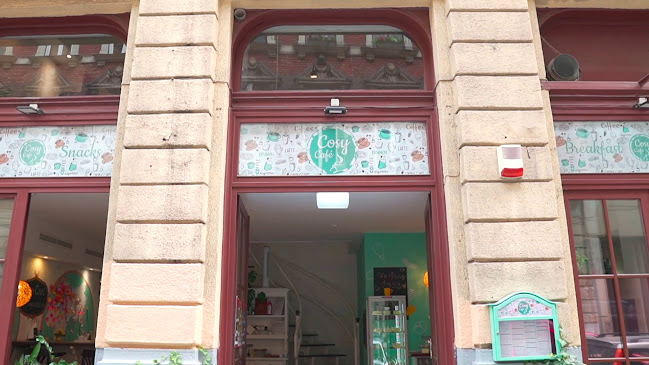Opinii despre Cosy Café Budapest în Budapest - Vendéglátás