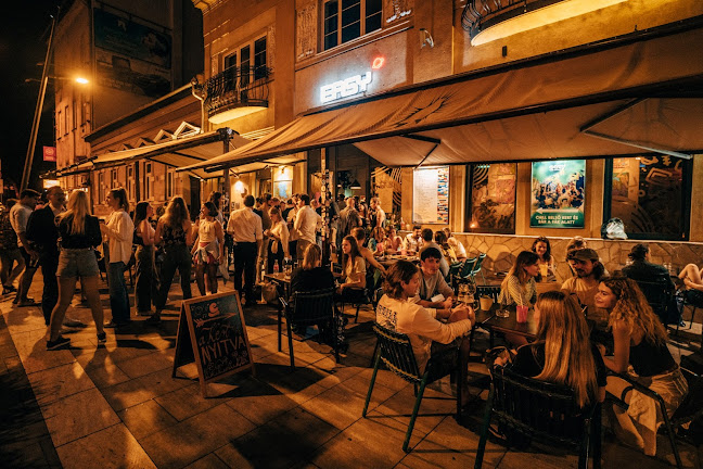 EASY Art Space - Vendéglátás