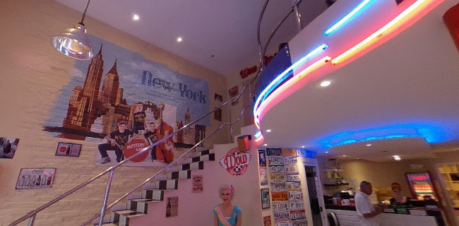 WOW American Retro Diner - Budapest