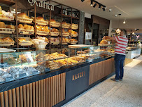 Balatonkenese, Fő u. 21-23, 8174