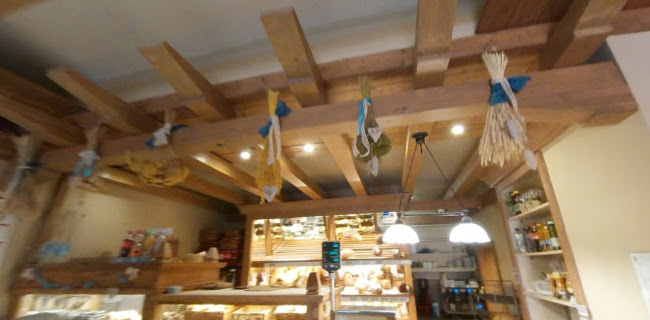 Comentarii opinii despre Heim Sütöde Bt.