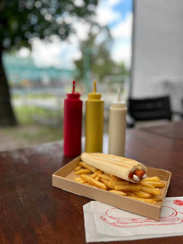 Fröccs Bisztró - Vendéglátás