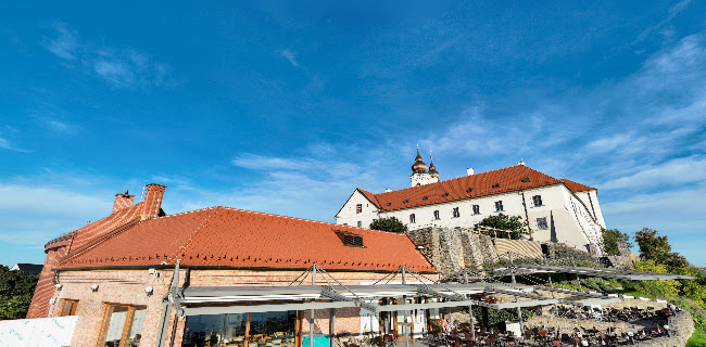 Comentarii opinii despre Apátsági Rege Cukrászda