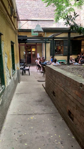 Pótkulcs - Budapest