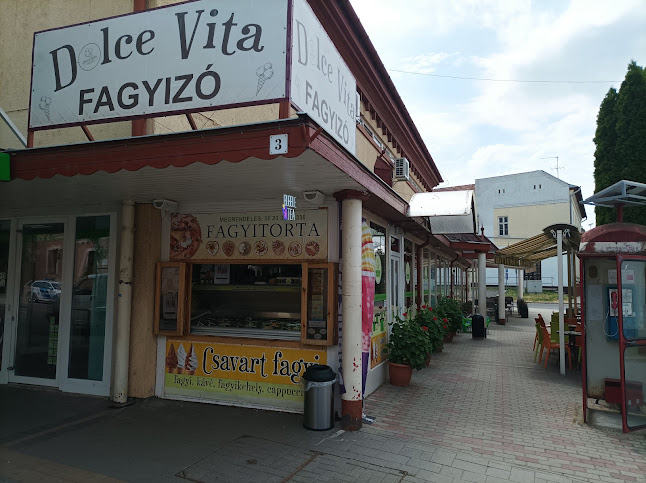 Hajdúböszörmény, Kossuth Lajos u. 3, 4220