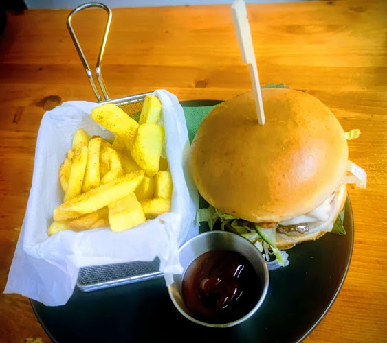 Clock Pub - Vendéglátás