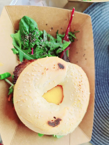 Opinii despre Random Bagel Bar în Örvényes - Vendéglátás