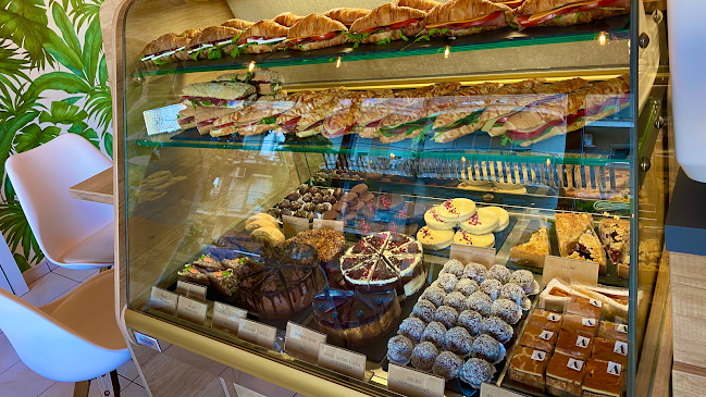 Opinii despre Kávé/Szünet în Budapest - Vendéglátás