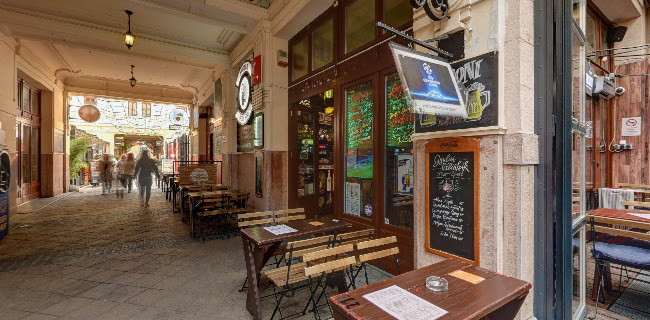 Opinii despre Muter Cafe & Beer (Muter Pub Gozsdu) în Budapest - Vendéglátás