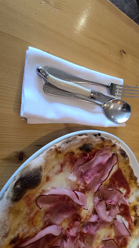 Anyukám Mondta - Vendéglátás