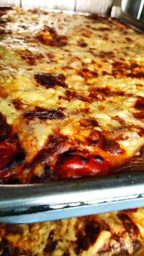 Opinii despre Svédasztalos étterem és Pizzaház pizzéria în Csorvás - Vendéglátás