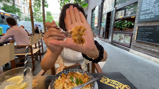 Comentarii opinii despre Tüköry Étterem