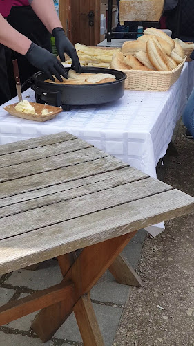 Etyeki Sajtútállomás