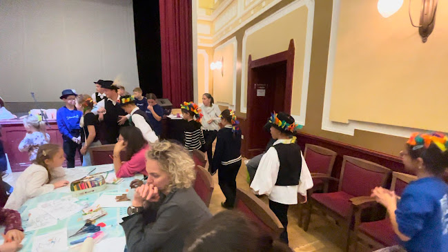 Opinii despre Vigadó Cukrászda în Kisújszállás - Vendéglátás