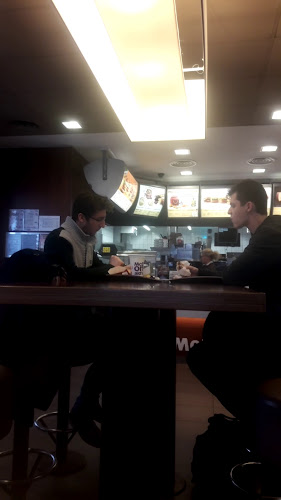 Opinii despre McDonald's în Szeged - Vendéglátás