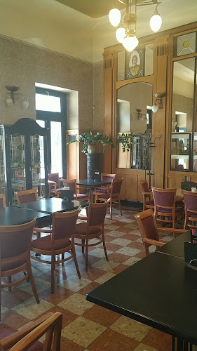 Központi Kávéház Szamos Cukrászda - Vendéglátás