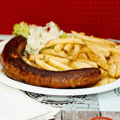 Comentarii opinii despre Giga Burger Station