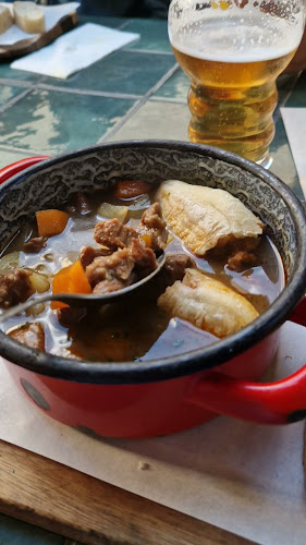 Budapest, Zichy Jenő u. 17, 1066