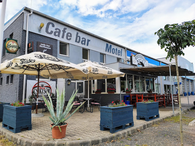 Pannónia Vendéglő és Motel - Vendéglátás