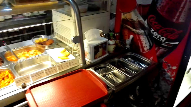 Opinii despre Boldog Kínai és Japán Wok gyorsétterem în Budapest - Vendéglátás