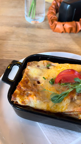 MITZI – Kávé, Konyha, Bár - Budapest