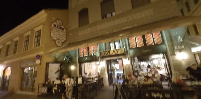 Replay Cafe & Restaurant - Pécs