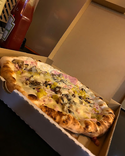 Opinii despre Fornetti în Orgovány - Vendéglátás