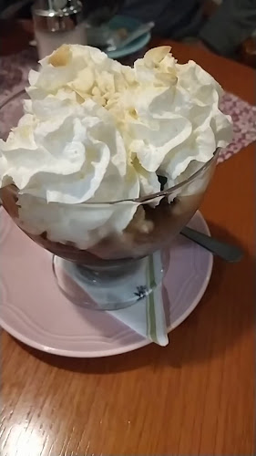 Kedves Cukrászda és Reggeliző - Balatonfüred