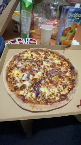 Bor & Bazsalikom Pizzéria, Étterem