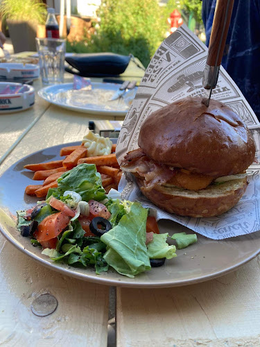 Picuri Kocsma - Vendéglátás