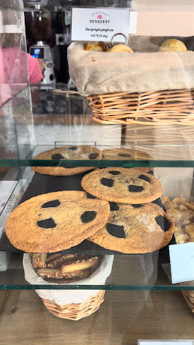 Opinii despre Desszert by Sugar & Candy în Szeged - Vendéglátás