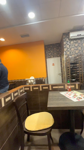 Opinii despre Arany Ősz kínai gyorsétterem în Szolnok - Vendéglátás