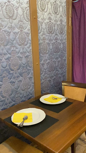 Opinii despre Kashmiri Etterem Budapest în Budapest - Vendéglátás