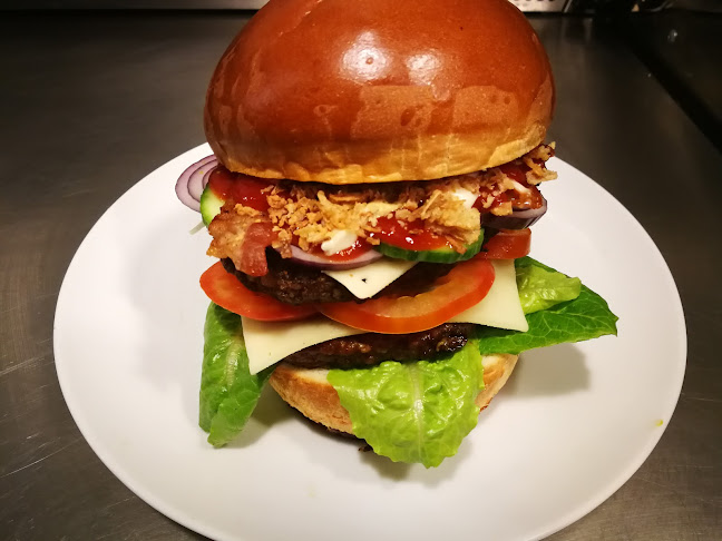 DömDöm Büfé - Dunavarsány