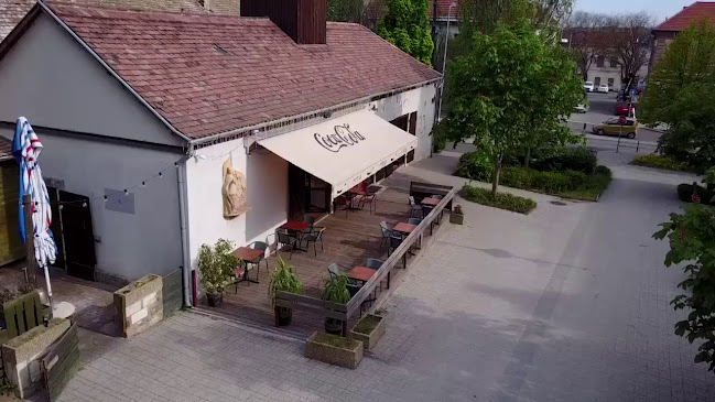 Opinii despre Szertár Kávézó în Budaörs - Vendéglátás