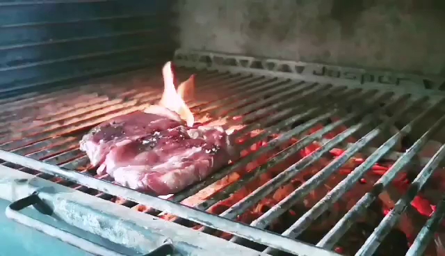 Opinii despre Maximus Steak House Balatonfüred în Balatonfüred - Vendéglátás