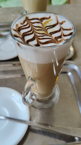 Dolce Fantasia Gelateria Italiana - Olasz fagylaltozó, kávézó, süteményező