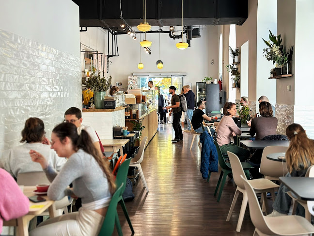 Opinii despre VAJ în Budapest - Vendéglátás