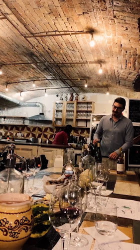 Tasting Table Budapest Shop