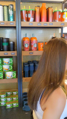 Comentarii opinii despre Starbucks Castle