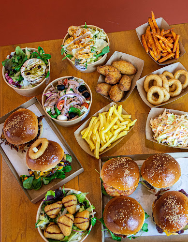 CUPP pizza burger grill