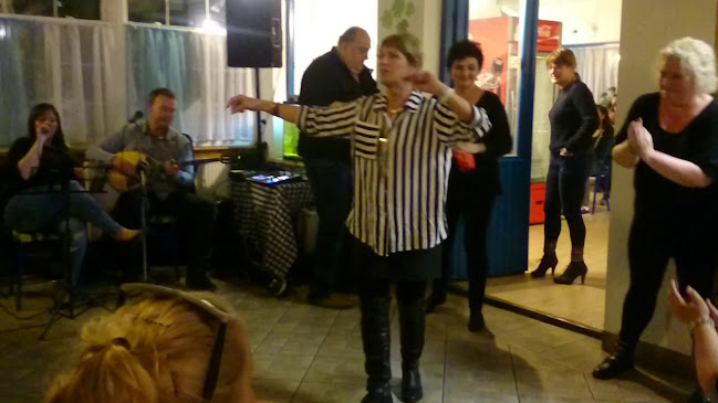 Opinii despre Pyrgos Taverna în Budaörs - Vendéglátás