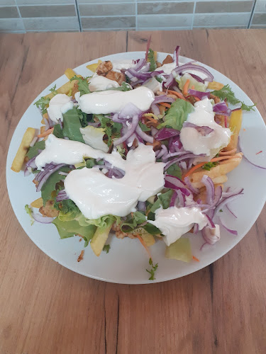 Opinii despre Moncsi büfé în Nyíregyháza - Vendéglátás