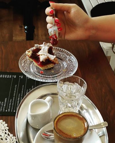 Szeged, Tisza Lajos krt. 65, 6722