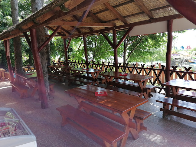 Opinii despre Sajkod Büfé în Tihany - Vendéglátás