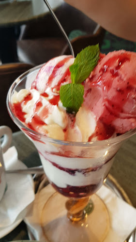 Comentarii opinii despre Anna Café